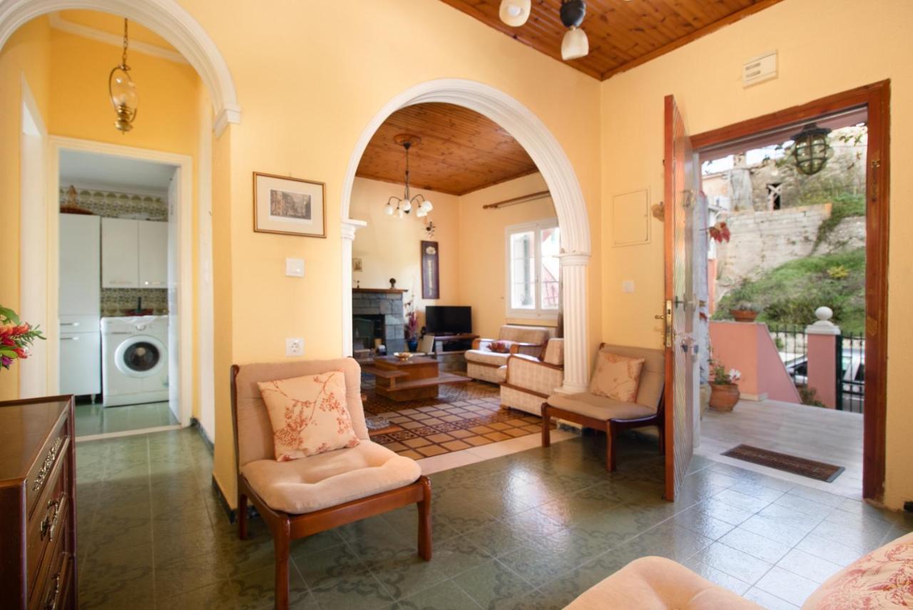 Apartment Eleni's Traditional House In Agrafi